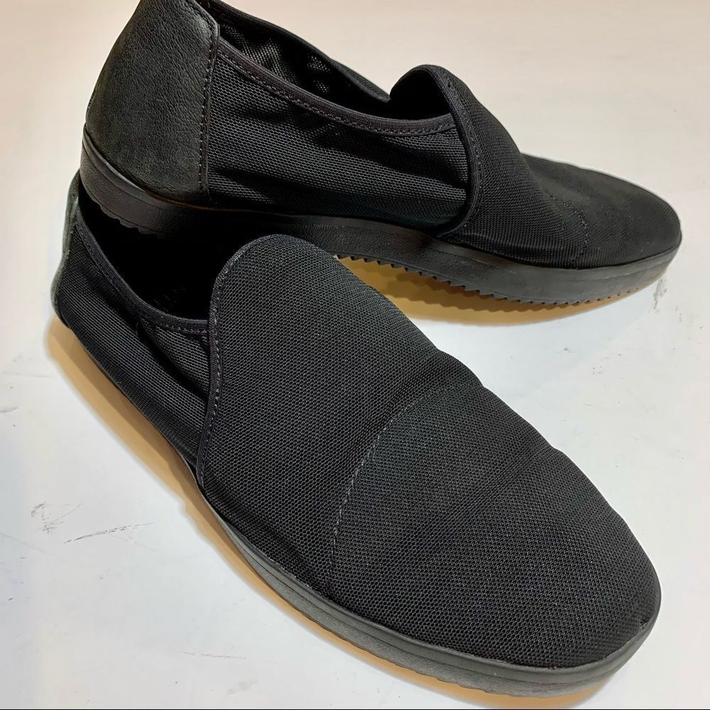Eileen Fisher Black‎ Soft Flexible Canvas Slip-on Loafers 6.5